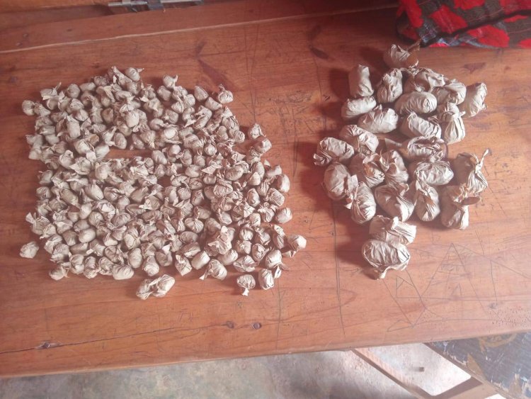 KIGALI: Polisi yafatiye mu cyuho abagabo babiri bacuruza urumogi 