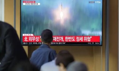 Indege z’intambara 12 za Korea ya Ruguru zagaragaye mu kirere cy’umupaka na Korea by’Epfo.