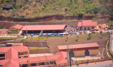 Kirehe : Isoko rya Rusumo nta bakiriya rifite kuko inzu z'ubucuruzi zirimo zidafunguye