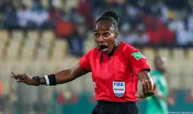 Mukansanga Salima yanditse andi mateka mu gikombe cy'isi