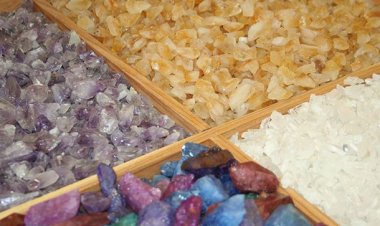 Abafite ibigo bicukura n'ibitunganya amabuye y’agaciro birasabwa kubahiriza uburenganzira bw’abakozi.