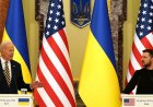 Washington avait prévenu la Russie du déplacement de Biden en Ukraine "quelques heures" auparavant