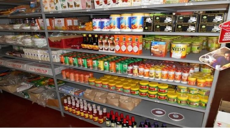 Abacuruzi barataka igihombo baterwa n’inganda zikora ibyo bita ubuzunguzayi !