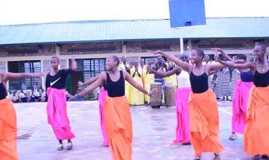 Huye: Abanyeshuri biga mu mashuri yisumbuye bagaragaje ko amakimbirane y'ababyeyi ababuza amahoro