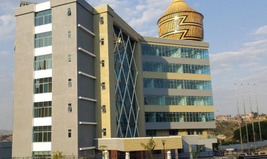 Gasabo: Batewe impungenge n’impanuka zibera mu muhanda Karuruma –Bweramvura