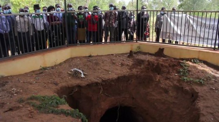 Kayonza- Rwinkwavu: Abarokokeye barasaba ko ibyobo bacukuwemo amabuye y’abaciro byajugunywemo abatutsi byashyirwaho ikimenyetso cy’amateka.