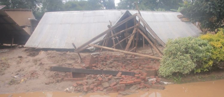 Rubavu-Rugerero: Imiryango yasenyewe n’ibiza iribaza aho izerekeza!