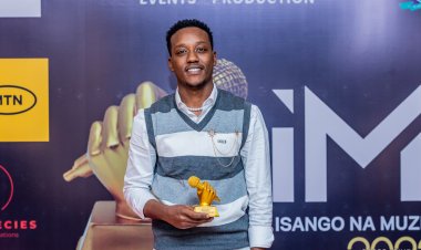 Element Eleeeh ku nshuro ya mbere avuze impamvu yamuteye kuva muri Country Records akajya muri 1.55AM