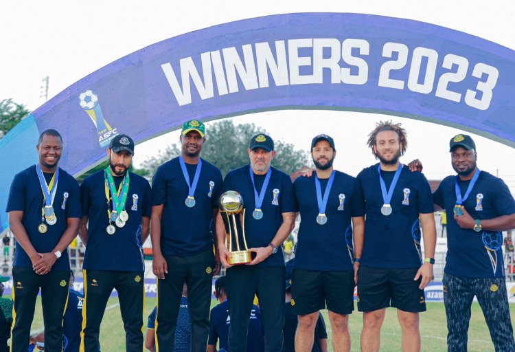 Yanga African  yatandukanye n'umutoza Nasreddine Nabi.