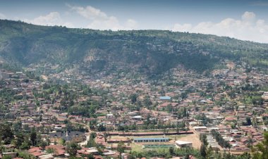 Ikibazo cy’imiturire icucitse gikomeje kuba inzitizi muri gahunda yo kugeza amazi meza kubaturage