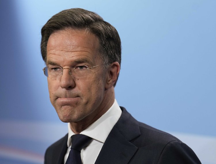 Ubuholandi: Minisitiri w’intebe Mark Rutte yatangaje ko agiye kuva muri politiki.