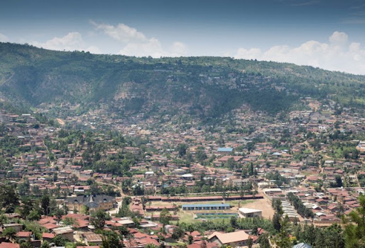 Ikibazo cy’imiturire icucitse gikomeje kuba inzitizi muri gahunda yo kugeza amazi meza kubaturage