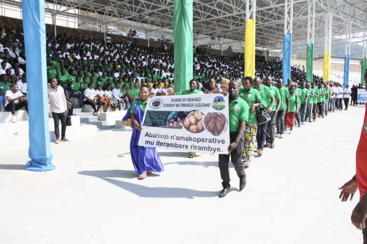 Abibumbiye mu makoperative baravuga ko kudakorera hamwe ari igihombo gikomeye