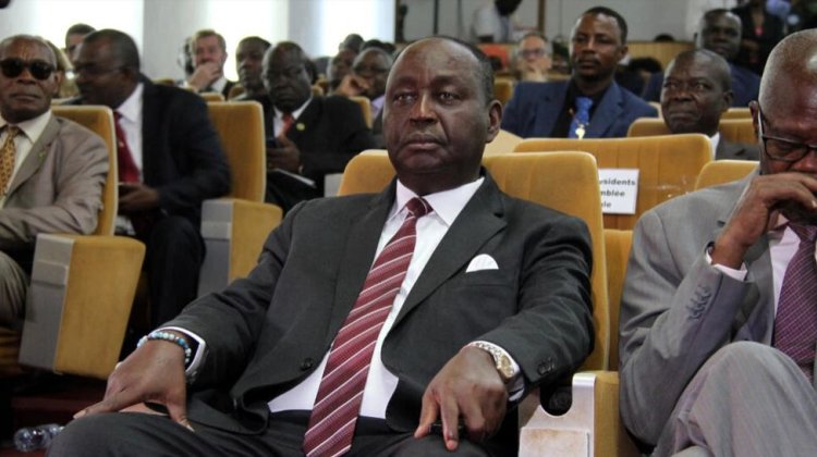 CentrAfrique: Uwabaye perezida n’abayobozi b’inyeshyamba bakatiwe n’urukiko badahari.