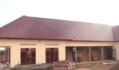 Ngoma: Imirenge ibiri itagiraga ibigo nderabuzima ubu abaturage bari mu byishimo