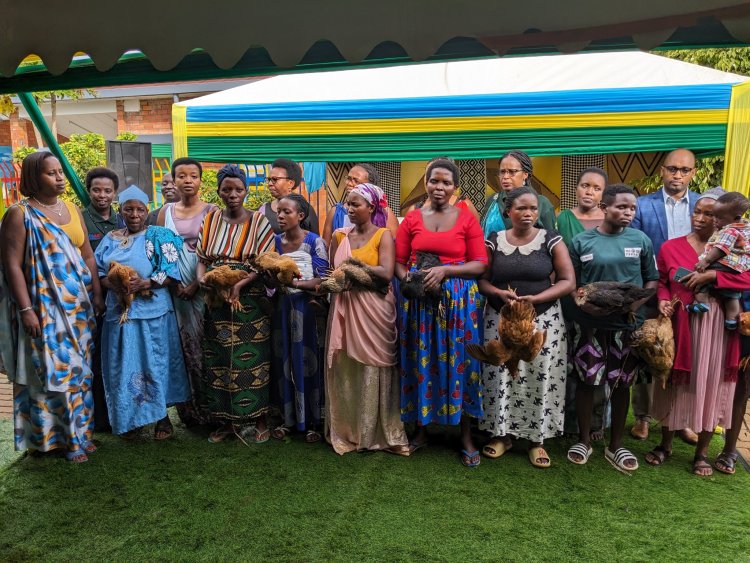 Abagore bo mucyaro barishimira ko ubuyobozi bubatekerezaho bukabafasha kwiteza imbere