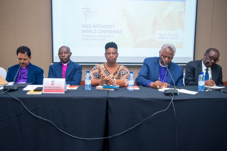 RGB irasaba amadini n'amatorero kwigisha ibyubaka ubumwe n'amahoro