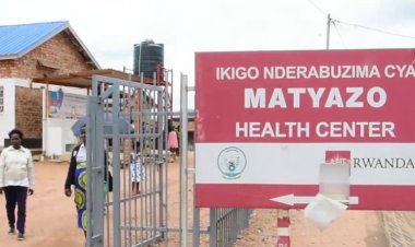 Huye: Abivuriza ku kigo nderabuzima cya Matyazo babangamiwe n'ubuke bw'ubwiherero