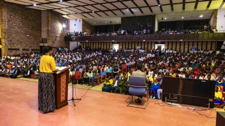 Amajyepfo: Minisiteri y'Urubyiruko irarusaba kubyaza umusaruro amahirwe ahari