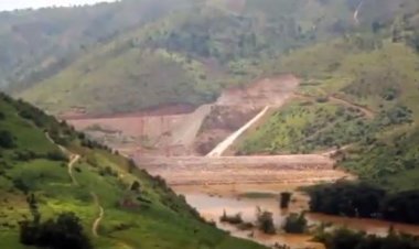 Gakenke: Abasigaye batuye ahari kubakwa urugomero bahangayikishijwe n’urugomo n’umutekano muke