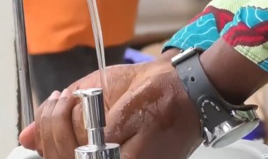 Hari impungenge ko hashobora kwaduka ibyorezo bikomoka ku mwanda kubera kudakaraba intoki