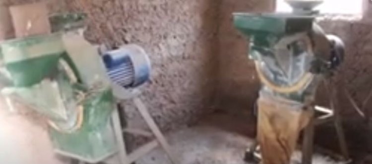 Nyanza: Baterwa igihombo n’umuriro w’amashanyarazi muke watumye babika imashini