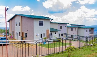 Inzu zo guturamo ziciriritse ziracyari ku giciro cyo hejuru