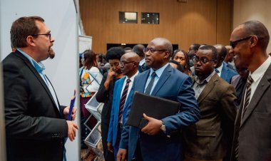 Ikoranabuhanga rigiye koroshya imitangire ya serivise mu bigo by'imari iciriritse