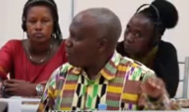 Imitangire y’amasoko, guha abarimu akazi…bimwe mu bigaragaramo ruswa mu burezi