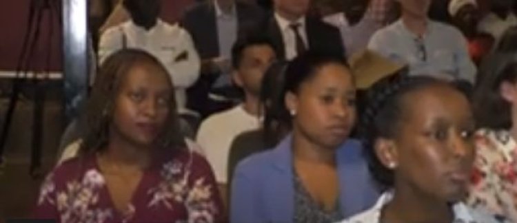 Kubika ibimenyetso by’amateka mu buryo bw’amashusho bituma agera kuri benshi