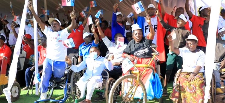 Abafite ubumuga bo mu ntara y'Amajyepfo bifuza ko Paul Kagame yongera kubayobora