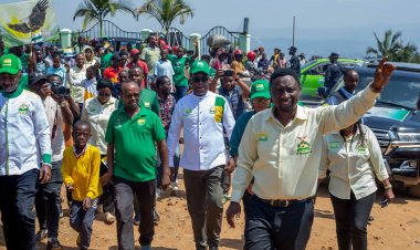 Rusizi: Green Party yijeje abaturage ishuri ryigisha gukora ubwato