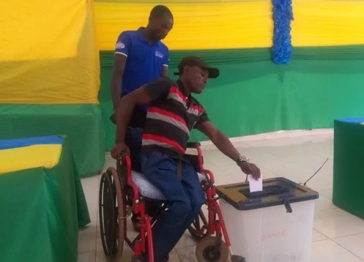 Abafite ubumuga bijejwe ko ntakizababangamira mu matora