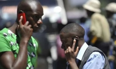 Abaturage baribaza impamvu RIB idafata abajura biba abantu binyuze kuri Telephone