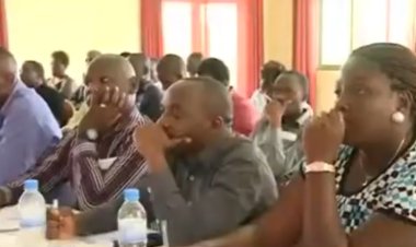 Barinubira imbwirwaruhame zivanzemo indimi z’amahanga