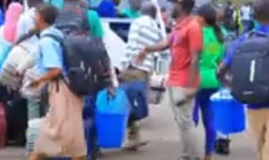 Hari abagira uburangare bikabaviramo kubura imodoka ibajyana ku ishuli