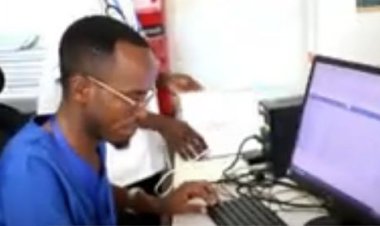 Guhabwa serivise mbi no gutinda ku mirongo byatumye hari abacika kwa Muganga