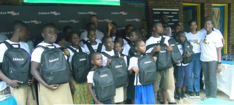 Canal+ yafashije abana 28 n'imiryango yabo kubona ibyo kurya n'ibikoresho by'ishuri