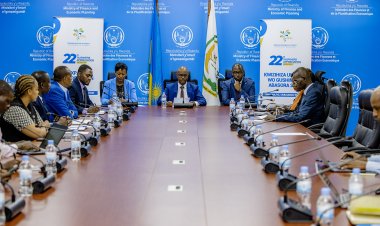 Leta ntiteganya kugabanya umusoro usabwa abacuruzi nubwo bavuga ko ukiri hejuru