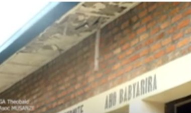 MUSANZE:Abakorera n’abivuriza ku kigo nderabuzima cya Rwaza barinubira inyubako zacyo zishaje cyane