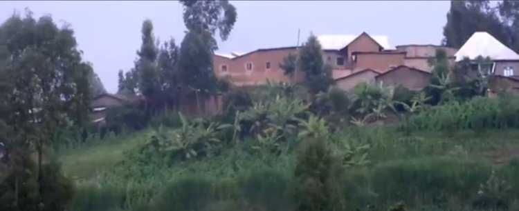 MUSANZE:  Basabwe kugura amapoto ngo bahabwe umuriro none amaso yaheze mu kirere!