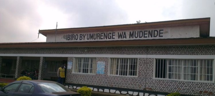 Rubavu: Bahangayikishijwe no kutagira amazi meza