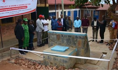 Nyamasheke - Gihombo: Bashyikirijwe umuyoboro w'amazi meza, barashimira itangazamakuru ryabakoreye ubuvugizi