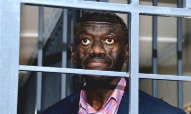 Urukiko Rukuru rwa Uganda rwanze kurekura Dr. Besigye by’agateganyo