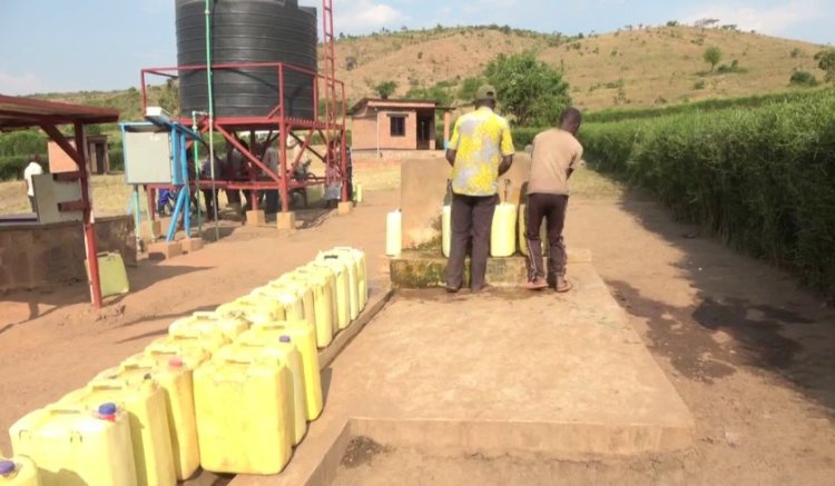 Iburasirazuba: basabye amazi igihe kinini barayahabwa none batewe impungenge n'ubuke bwayo