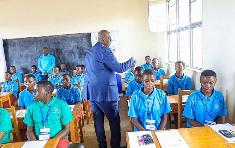 Mu Rwanda hatangijwe isuzuma mpuzamahanga ku bumenyi n'ubushobozi bw'abiga mu mashuri yisumbuye