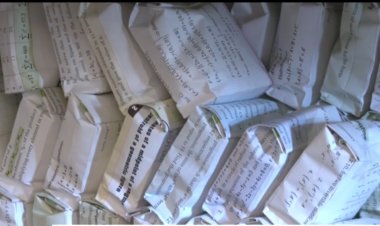 Abaturage batewe impungenge n'impapuro zifite umwanda zipfunyikwa mo ibiribwa