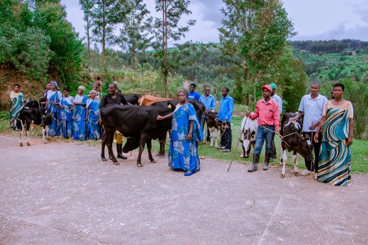 Nyamagabe: Abaturage barasabwa kutamarira ku isoko umusaruro wose w'ibikomoka ku matungo