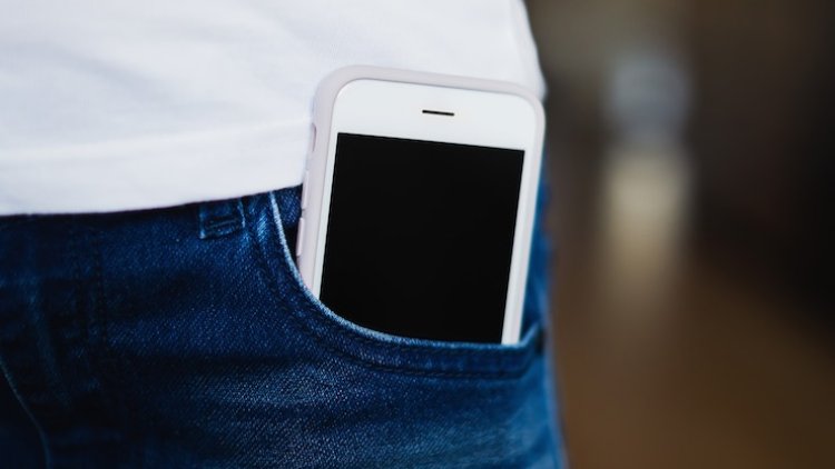 Bishobora kuvamo urupfu cyangwa kanseri:  Umuburo ku babika Telephone ahegereye imyanya y'ibanga