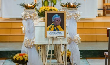 Mukanemeye madeleine "Mama Mukura " yasezeweho bwa nyuma